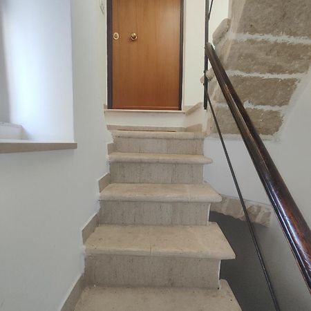 Nel Borgo Antico Villa โจวีนัซโซ ภายนอก รูปภาพ
