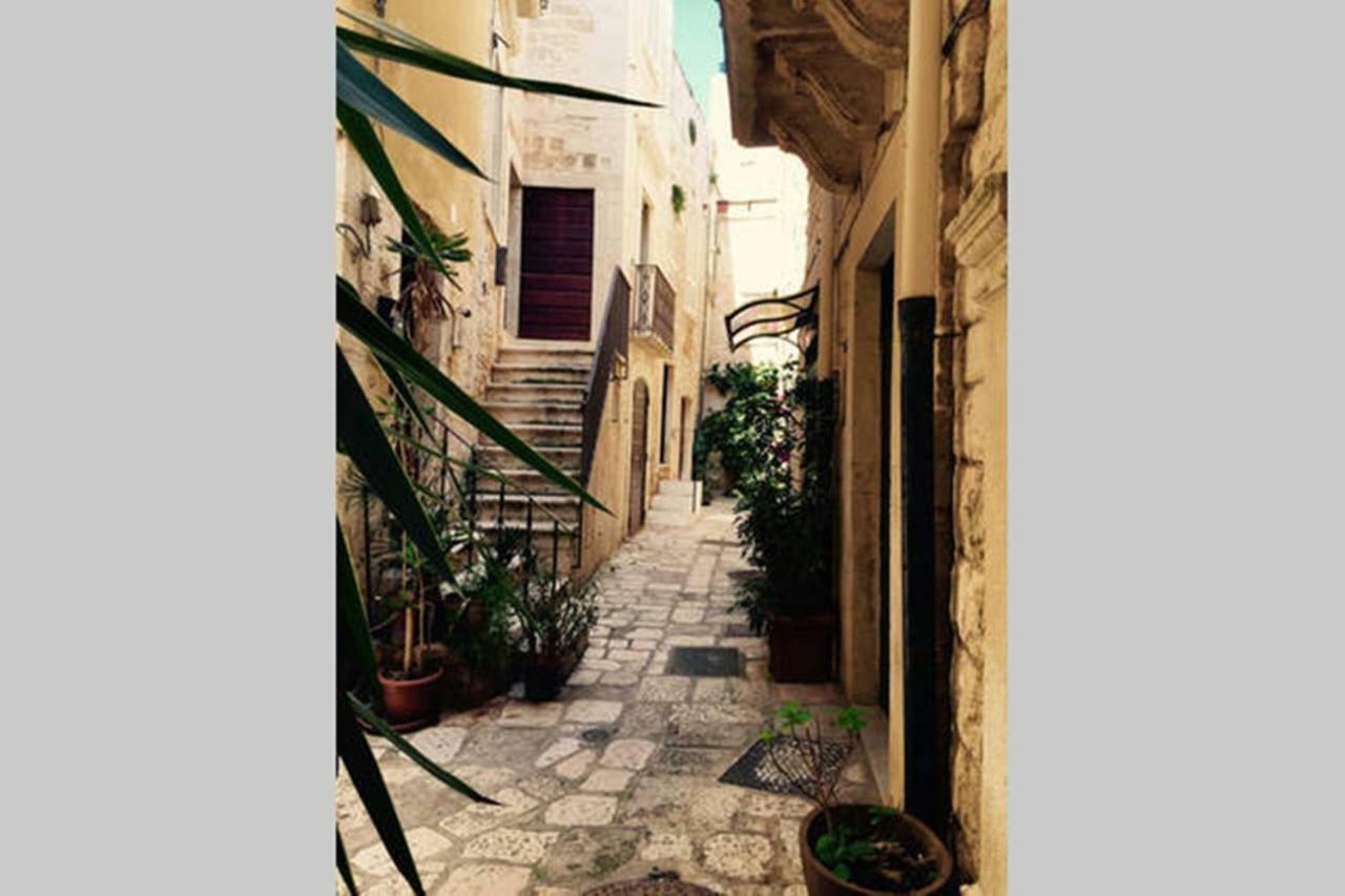 Nel Borgo Antico Villa โจวีนัซโซ ภายนอก รูปภาพ